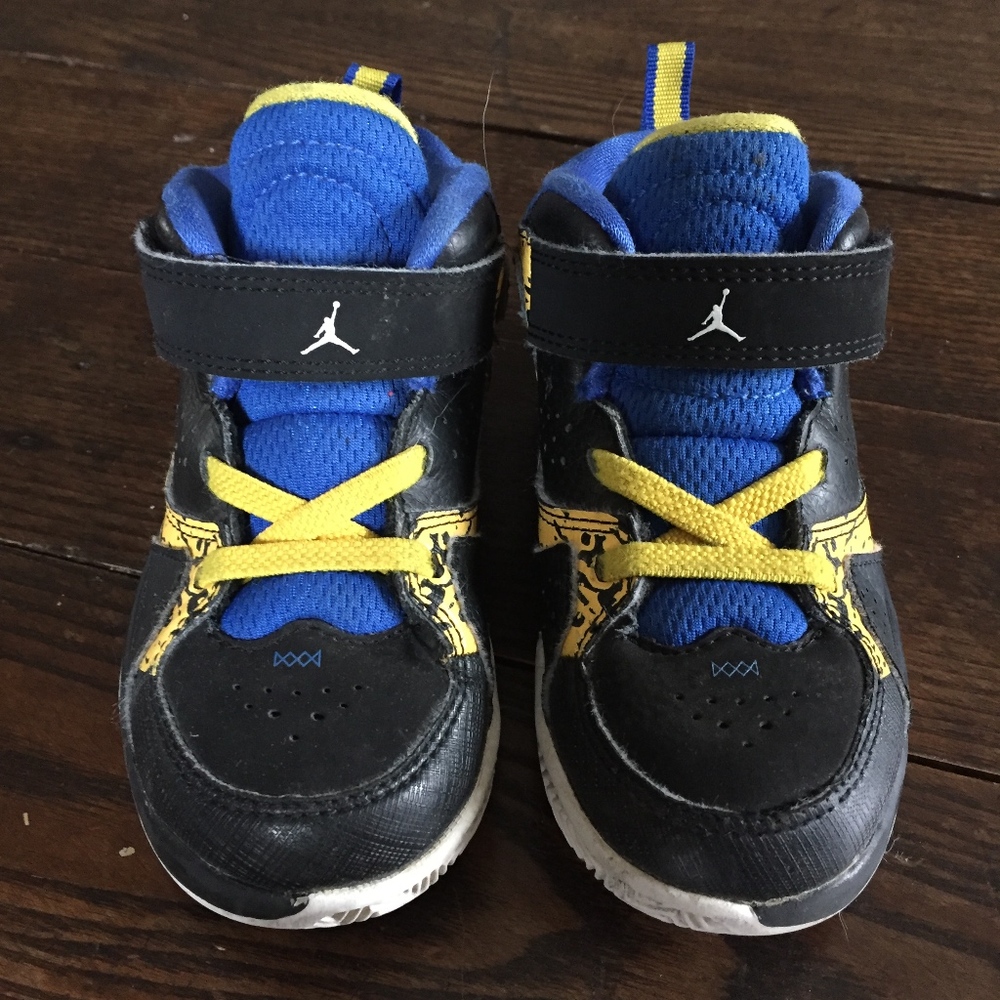 Boys' Jordan Sneakers